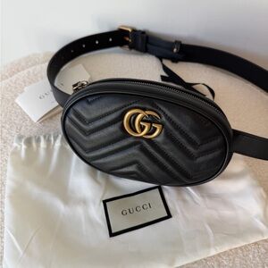 GUCCI belt bag like new